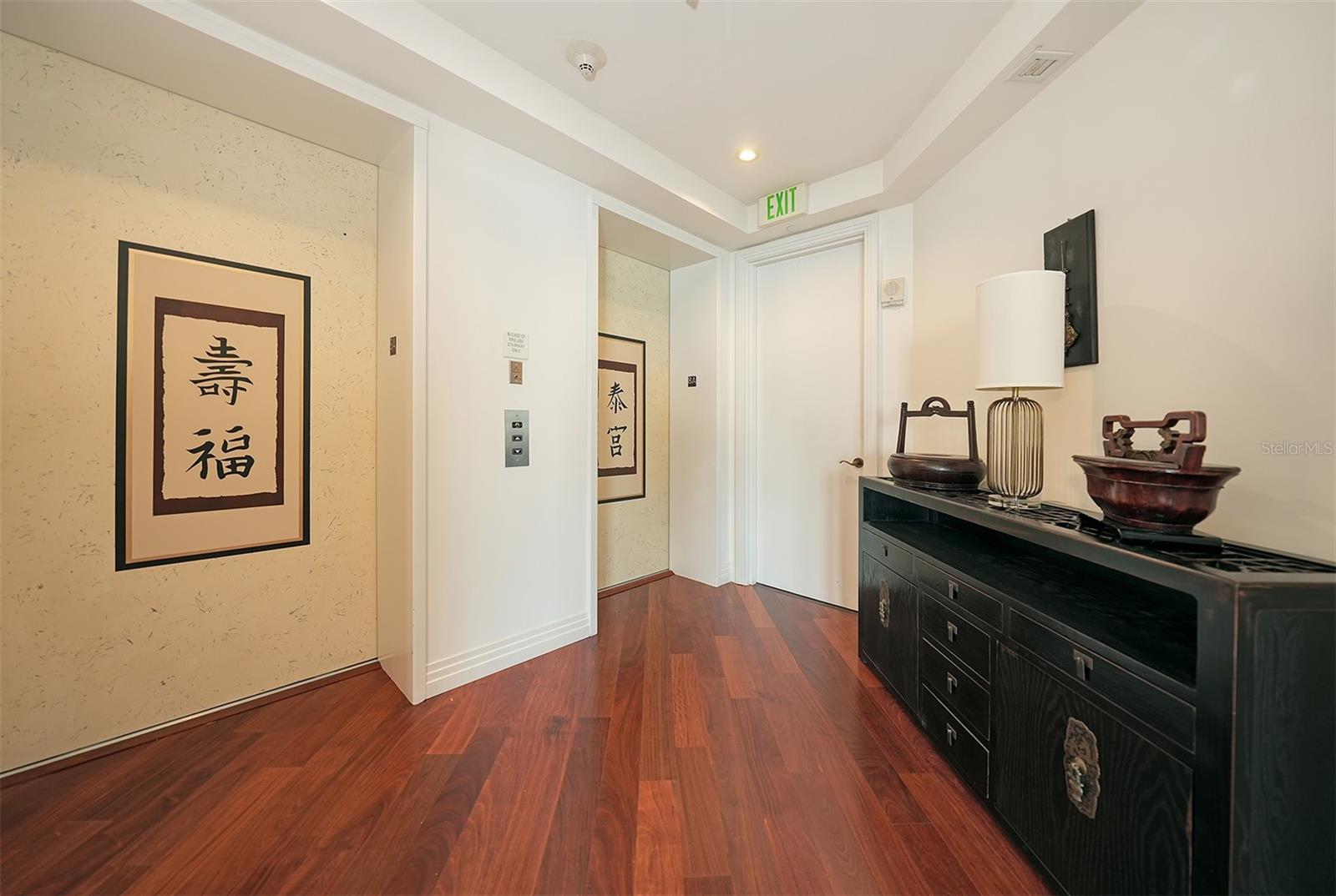 990 BLVD OF THE ARTS #801