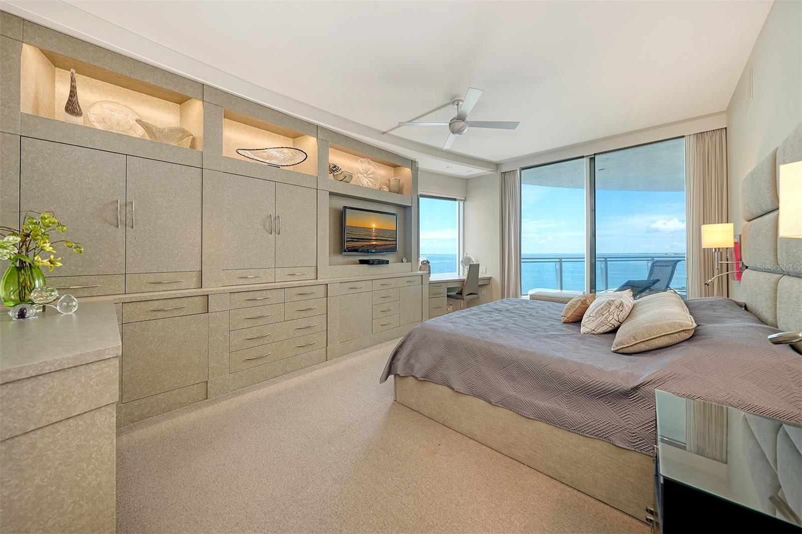 990 BLVD OF THE ARTS #801