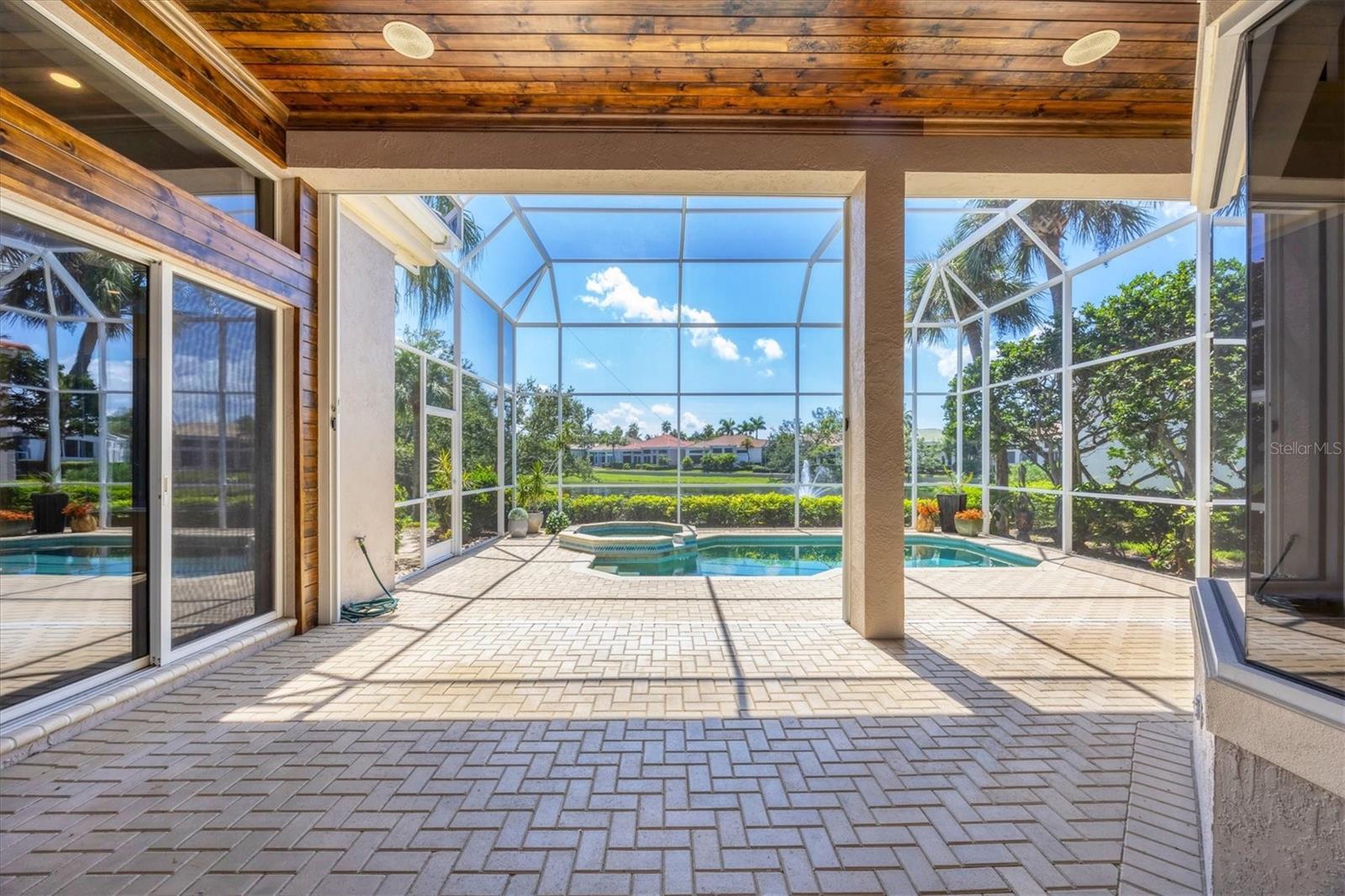 3617 FAIR OAKS PL