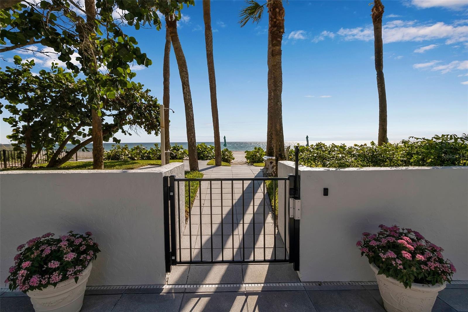 1701 GULF OF MEXICO DR #109