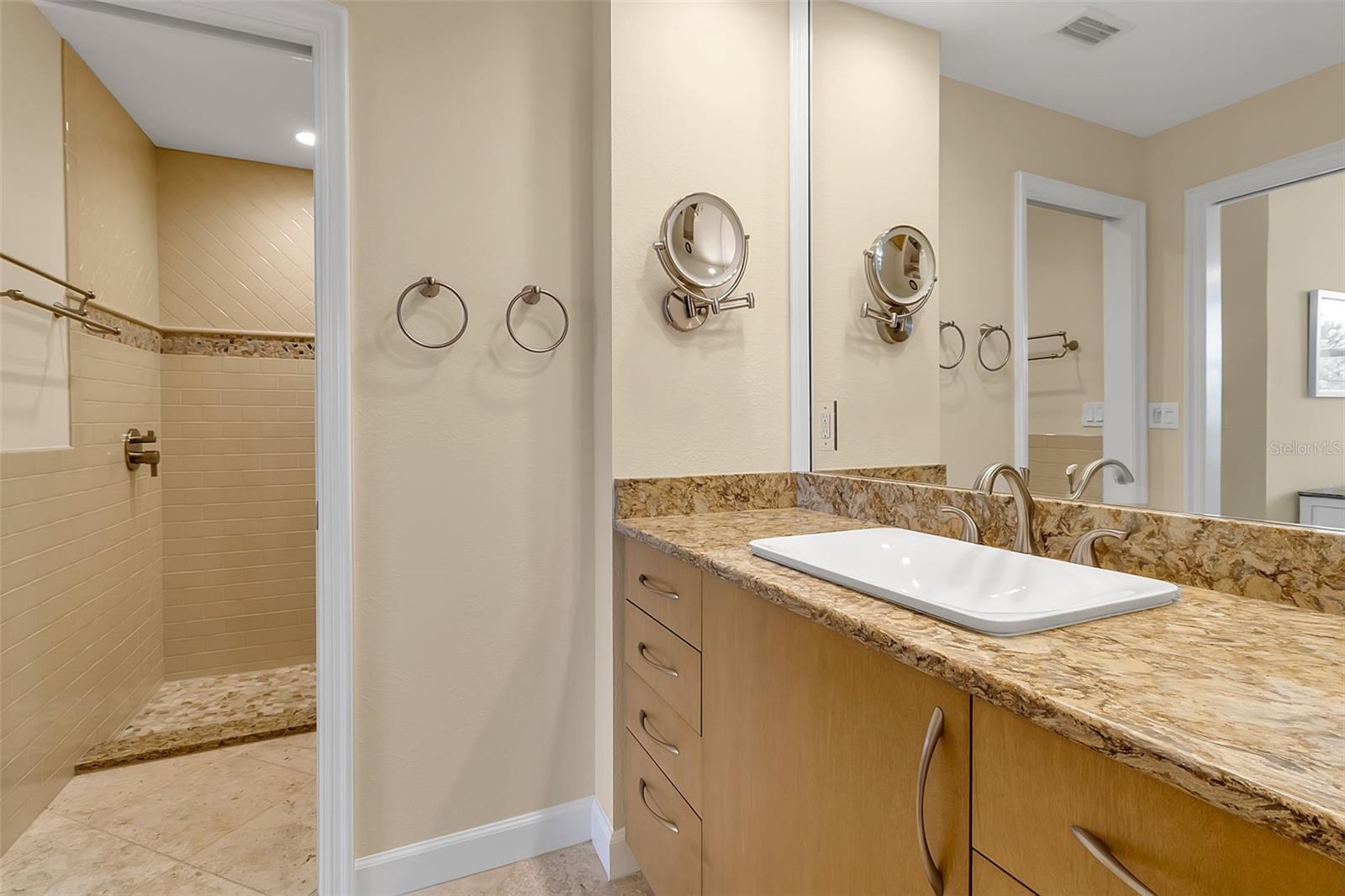 1701 GULF OF MEXICO DR #109