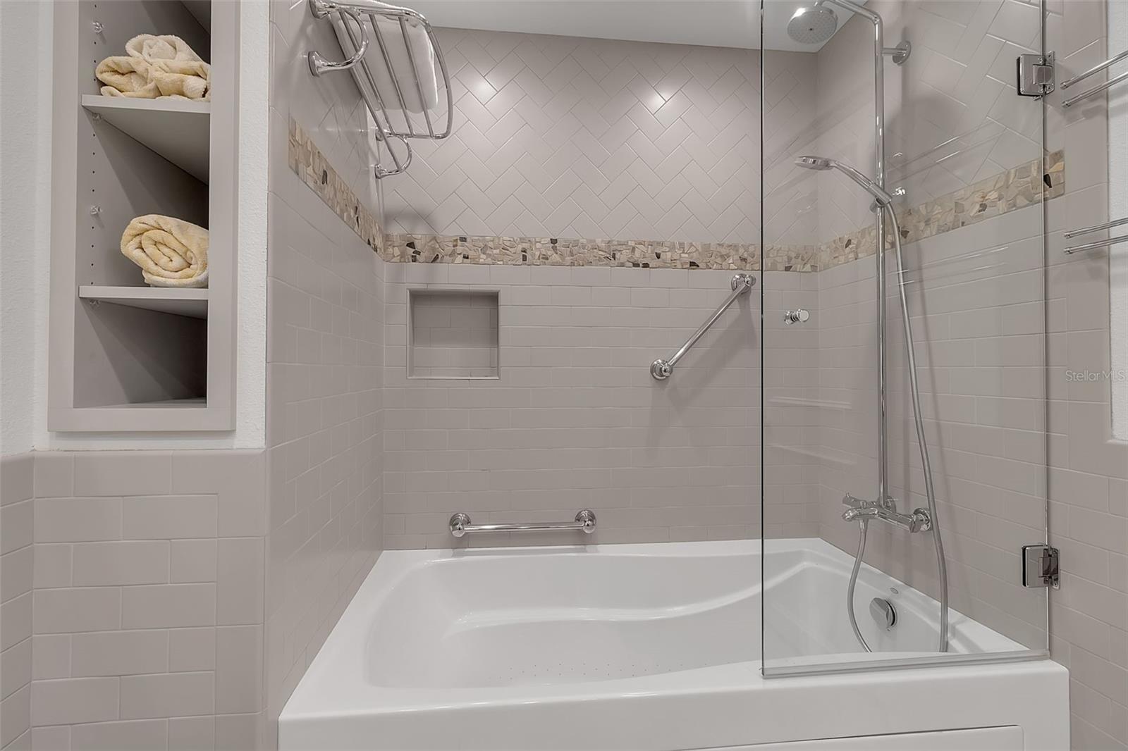 1701 GULF OF MEXICO DR #109