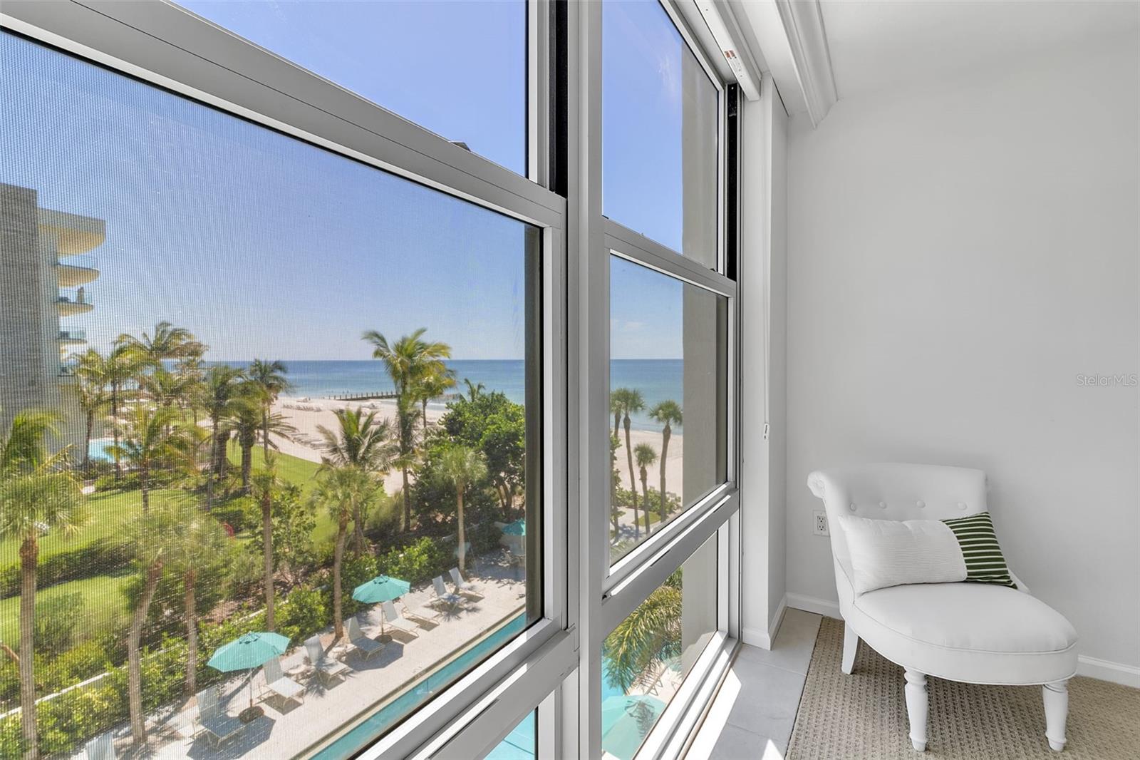 1701 GULF OF MEXICO DR #402