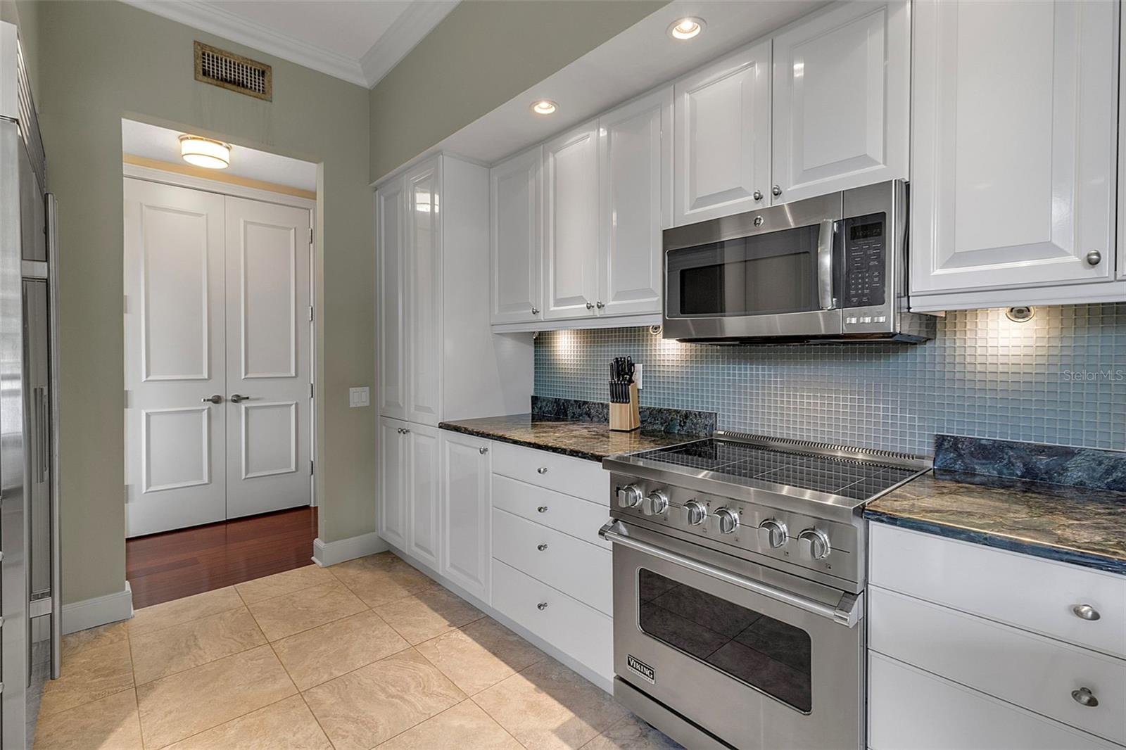 1241 GULF OF MEXICO DR #109