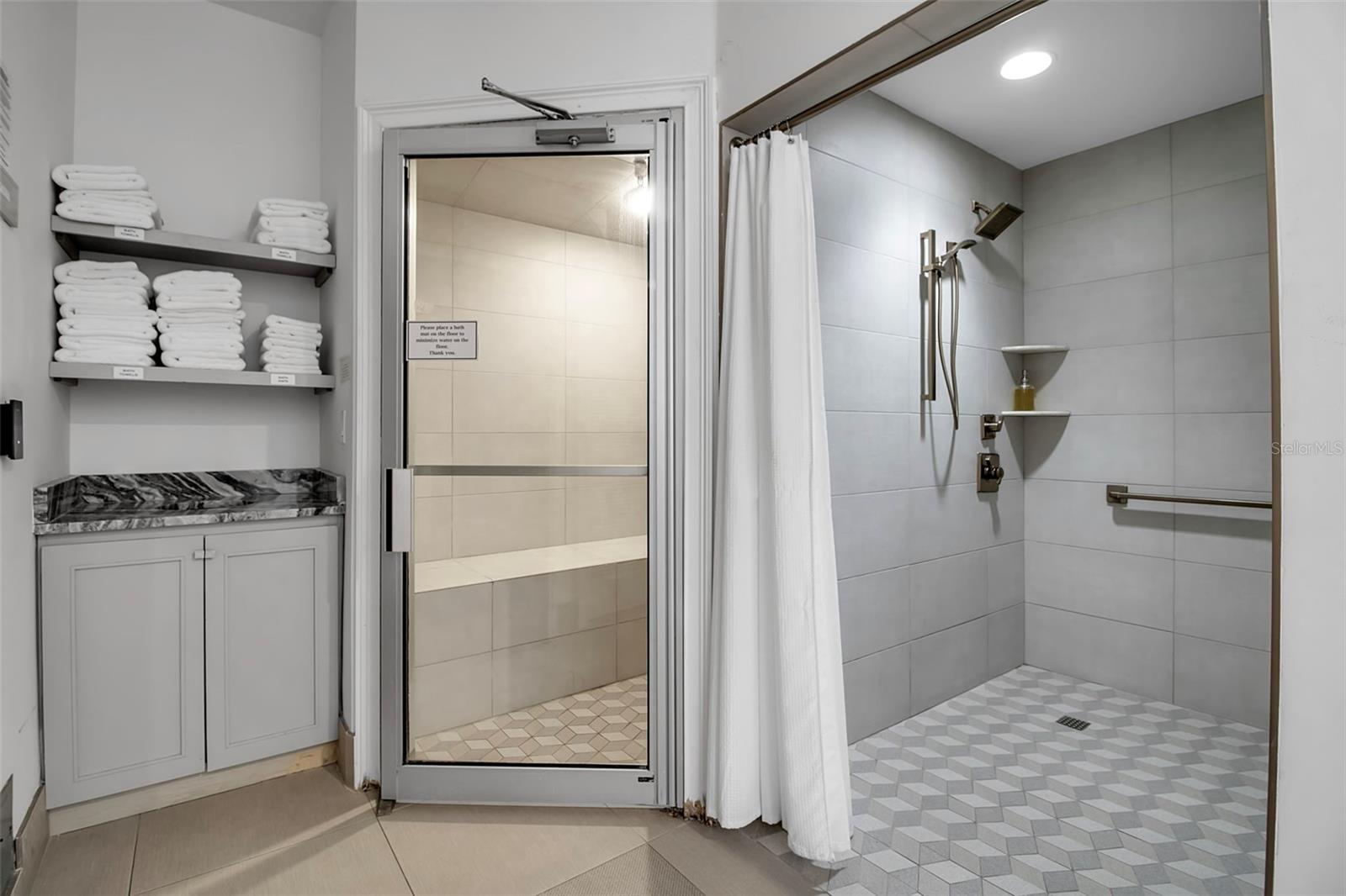 1241 GULF OF MEXICO DR #109