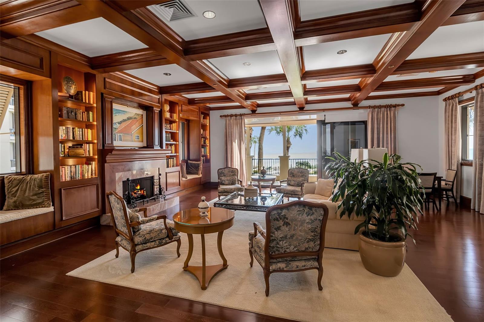 1241 GULF OF MEXICO DR #109