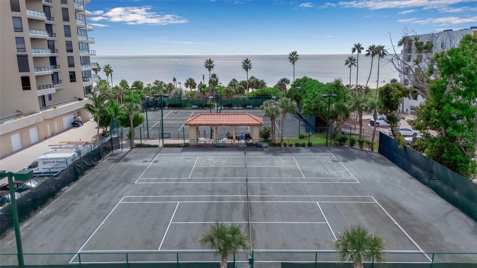 1241 GULF OF MEXICO DR #109