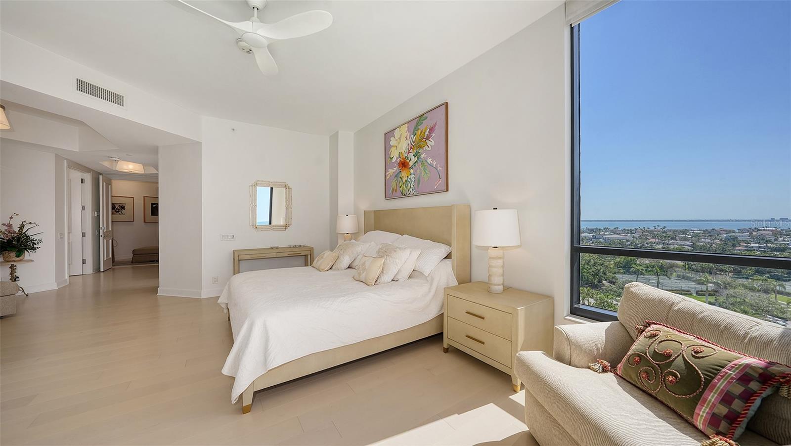 1241 GULF OF MEXICO DR #803