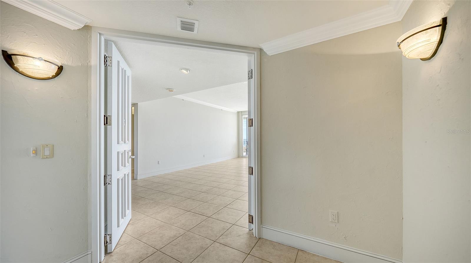 3010 GRAND BAY BLVD #493