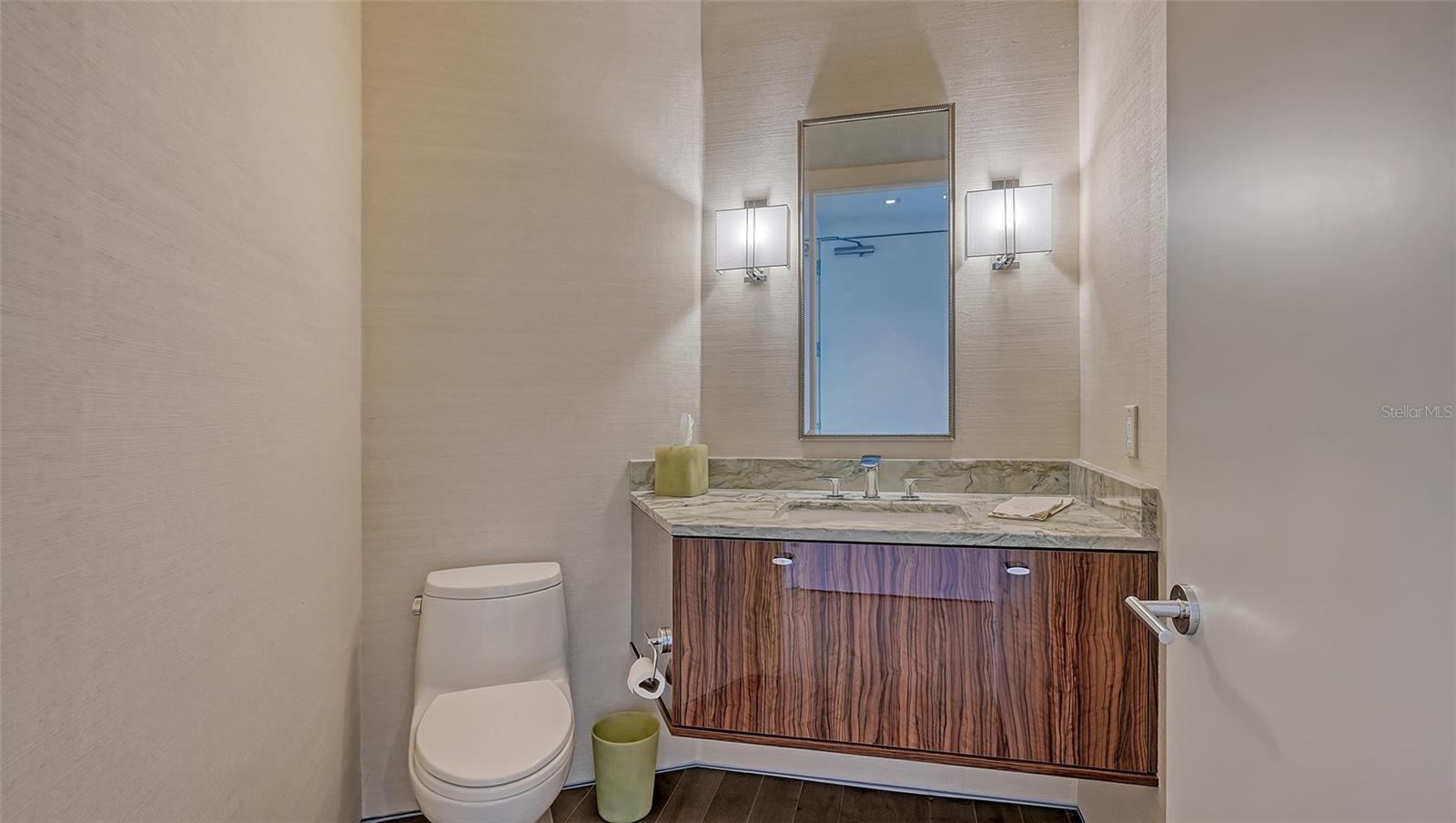 280 GOLDEN GATE PT #600