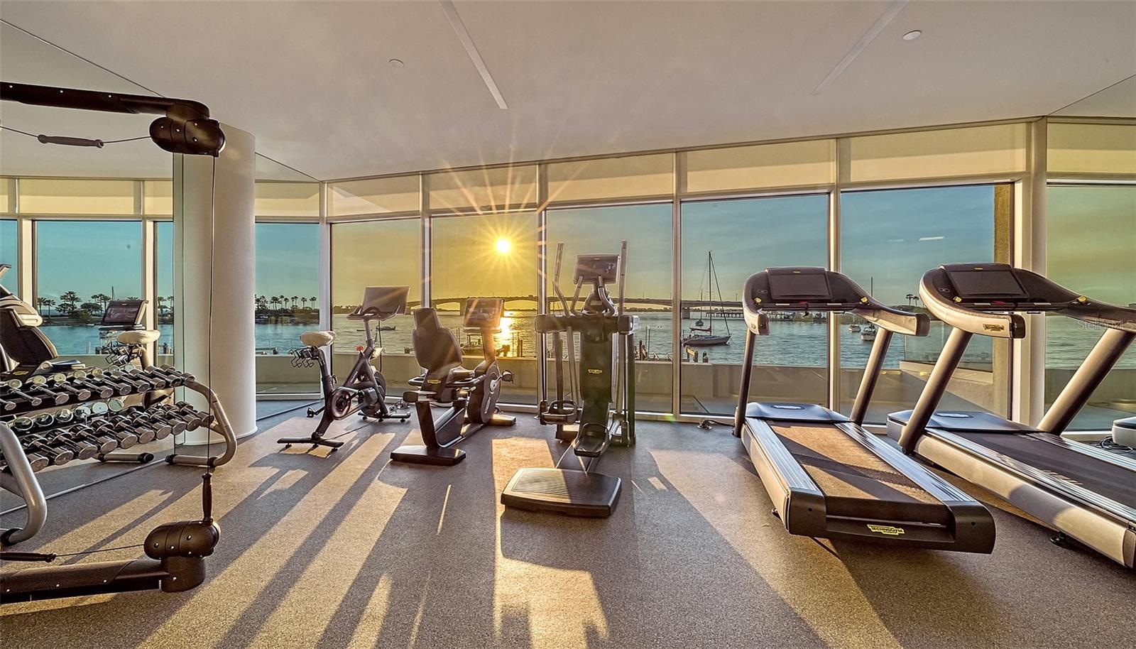 280 GOLDEN GATE PT #600