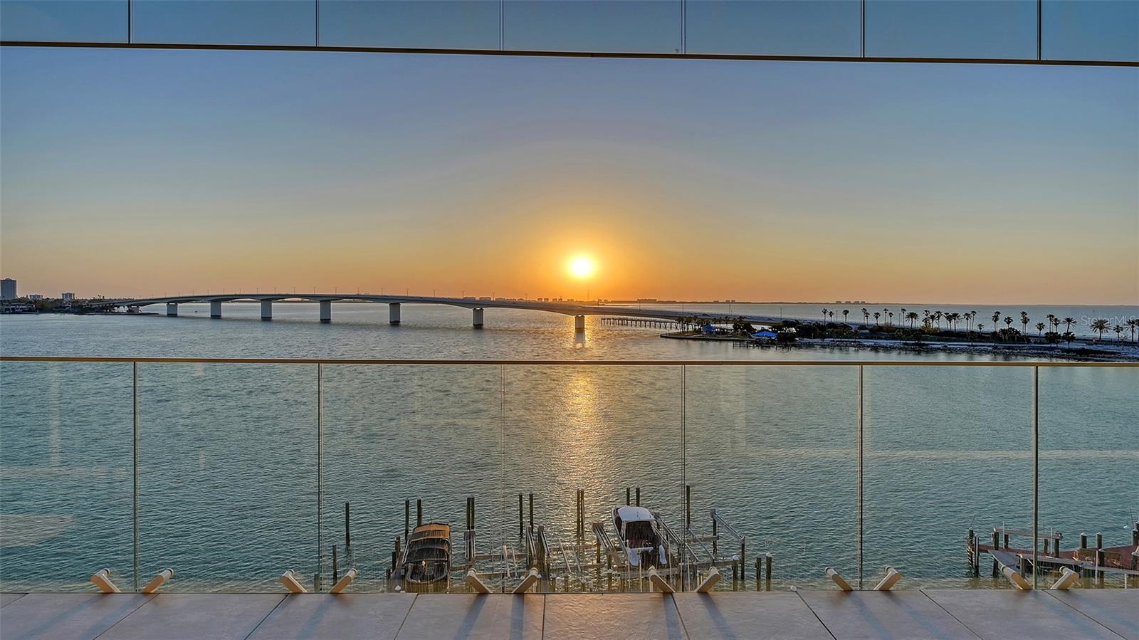 280 GOLDEN GATE PT #600