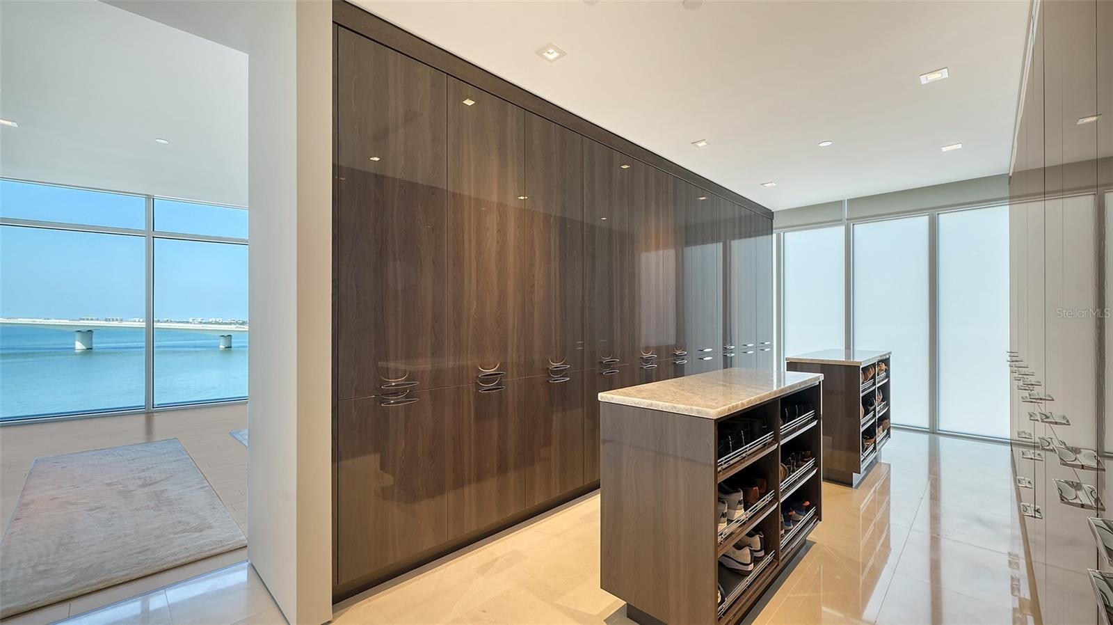 280 GOLDEN GATE PT #600