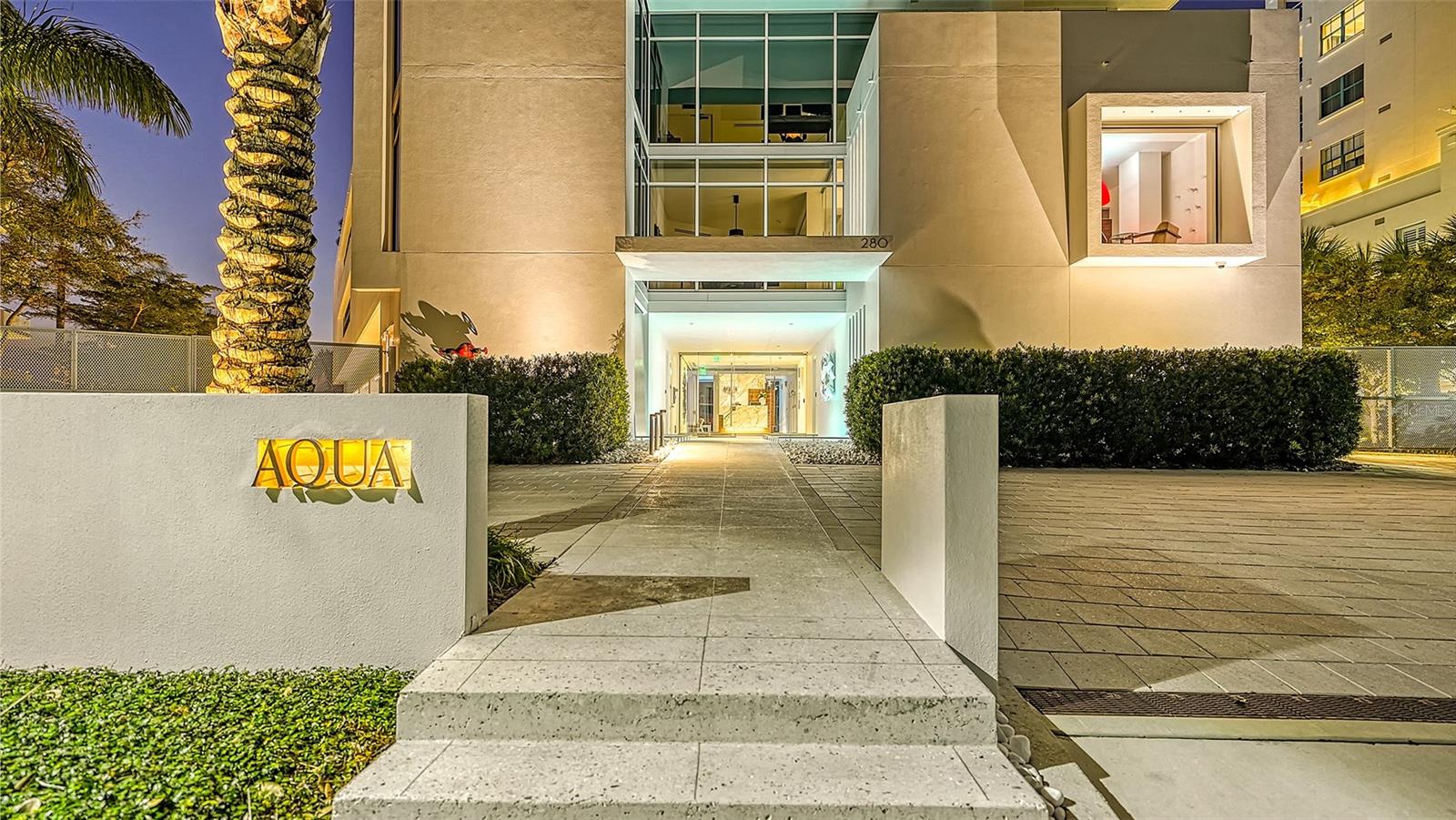 280 GOLDEN GATE PT #600