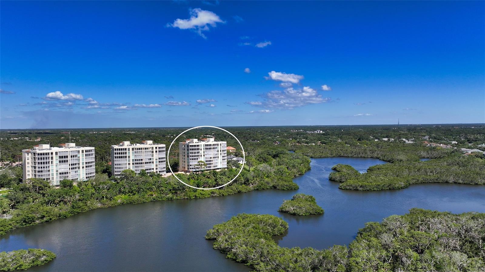 385 N POINT RD #903