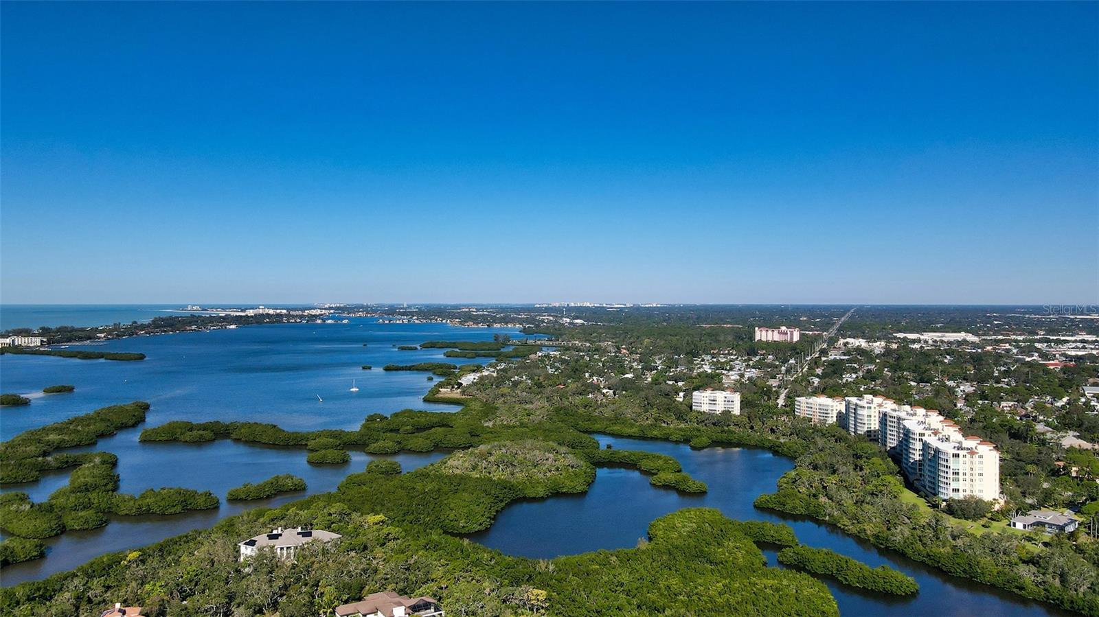 385 N POINT RD #903