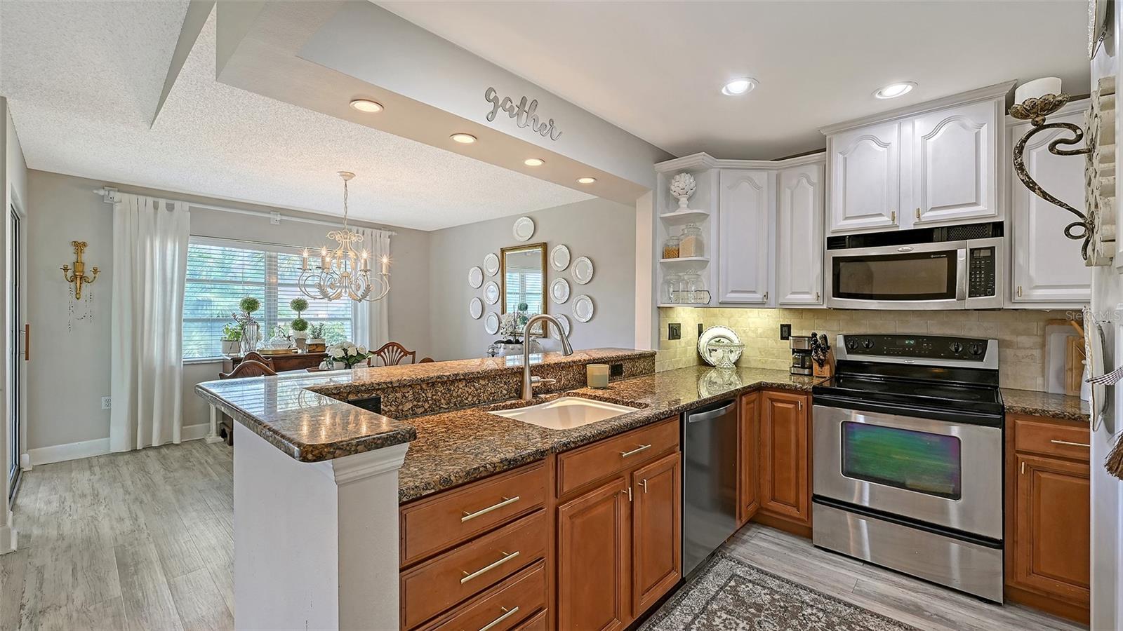 2640 CLUBHOUSE DR #203
