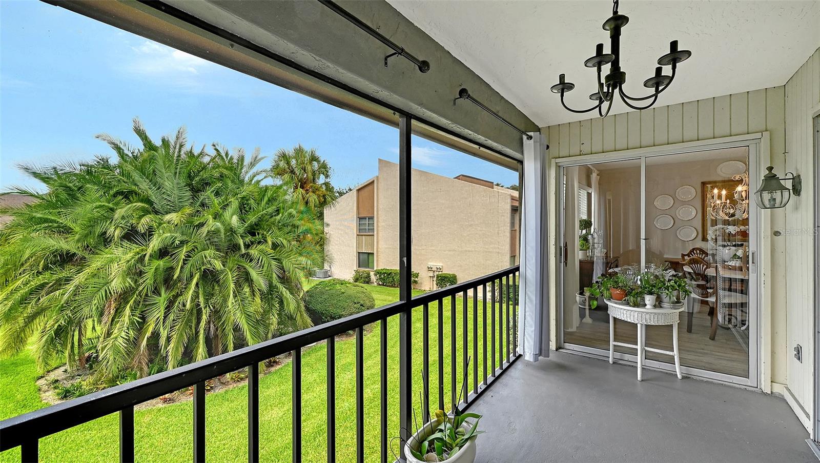 2640 CLUBHOUSE DR #203