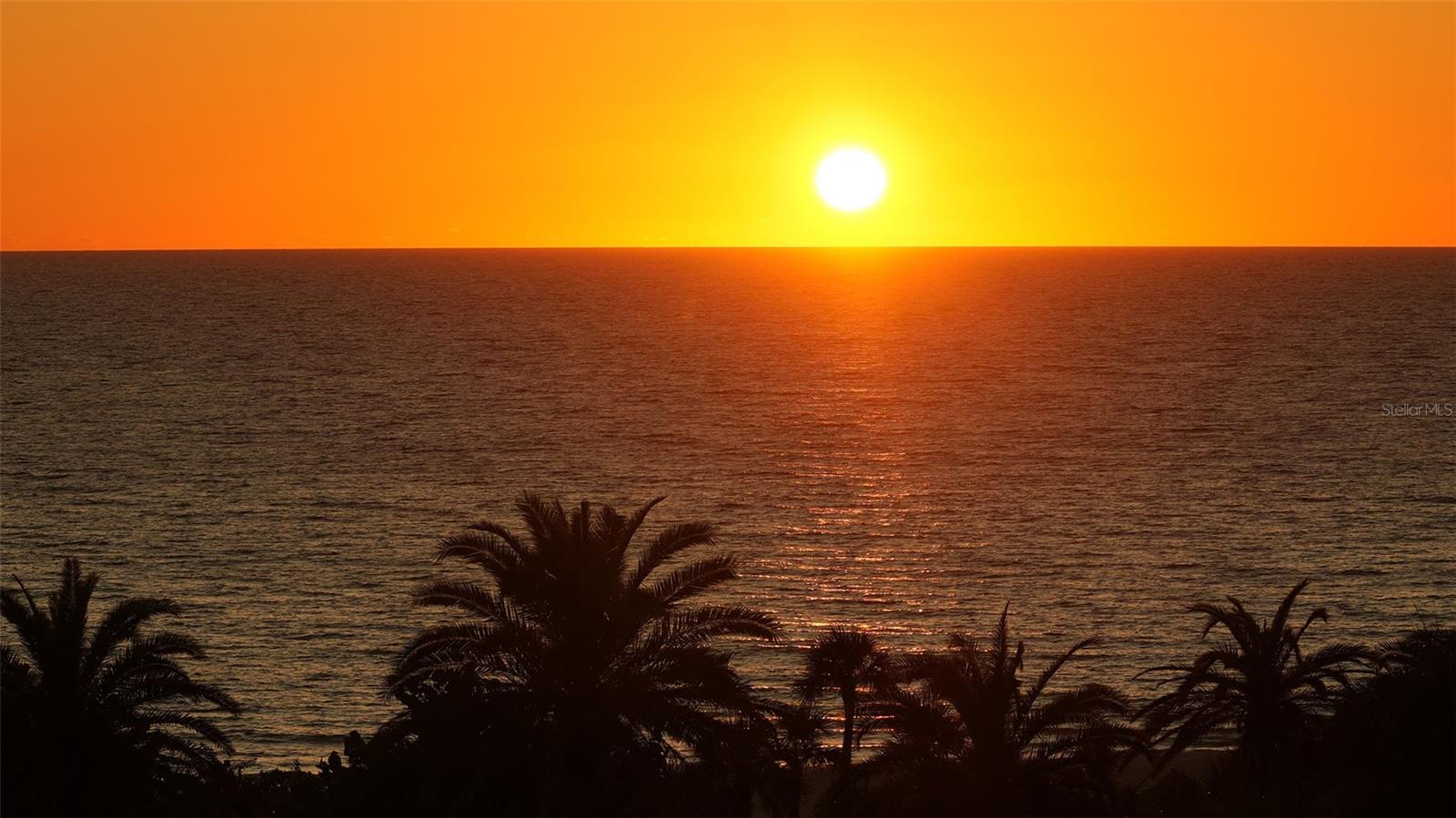 1211 GULF OF MEXICO DR #301