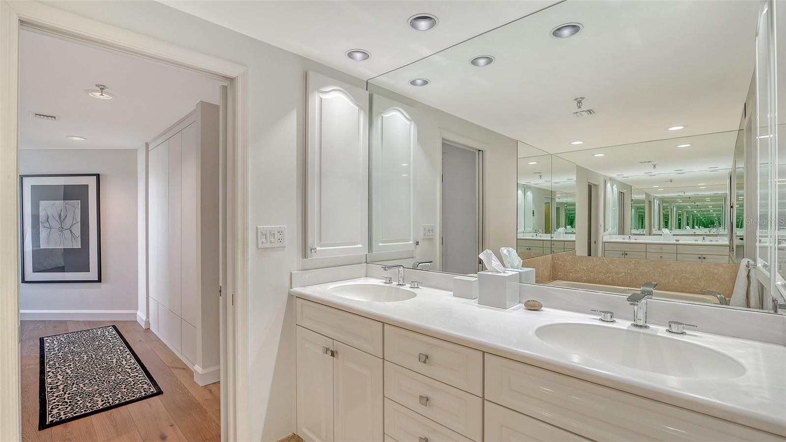 1211 GULF OF MEXICO DR #301