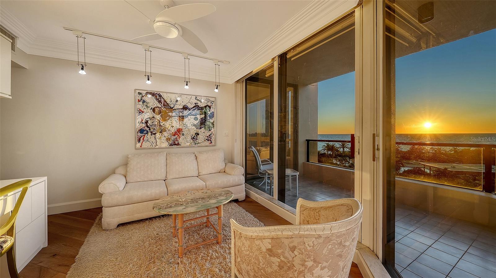 1211 GULF OF MEXICO DR #301