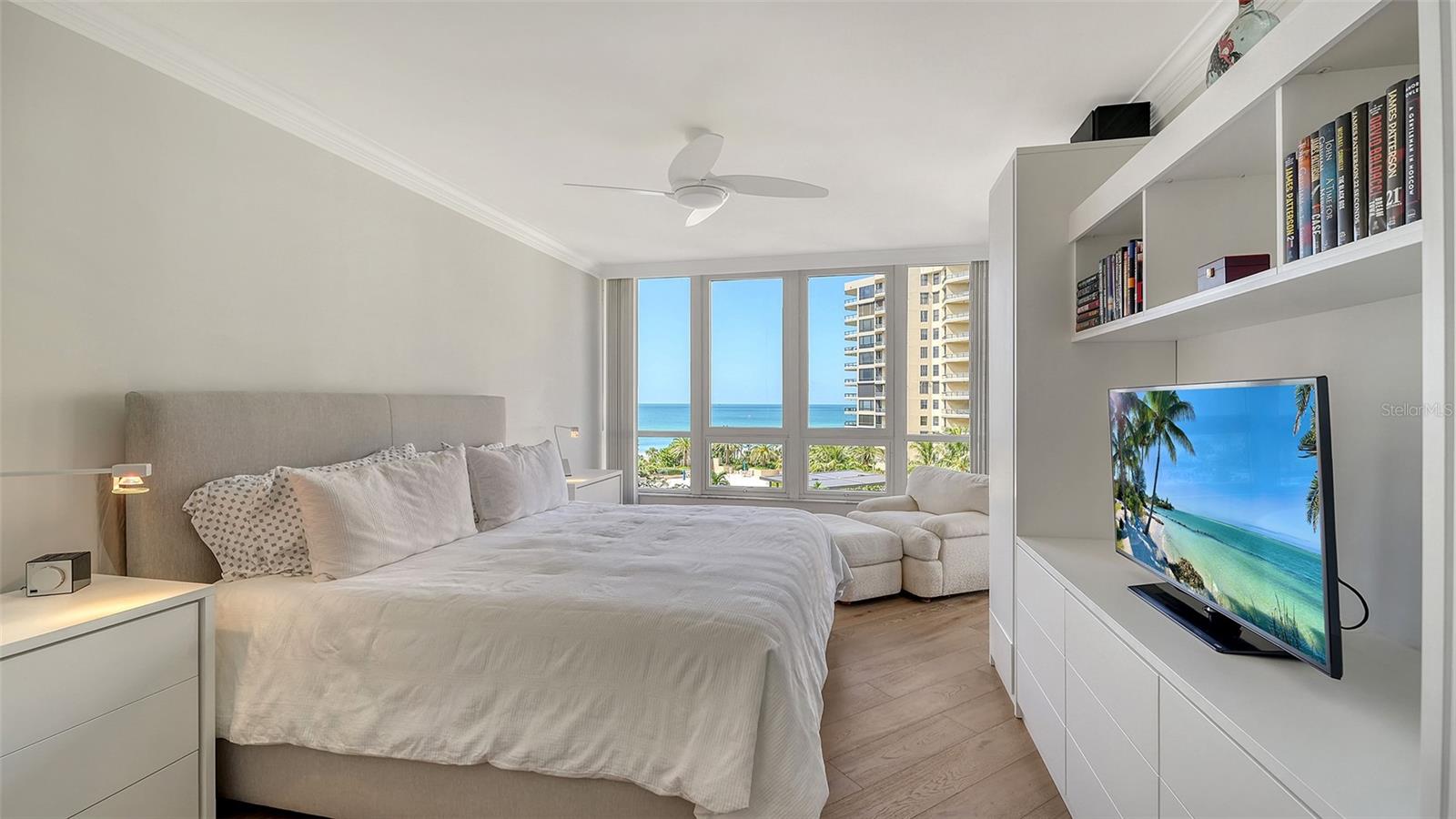 1211 GULF OF MEXICO DR #301