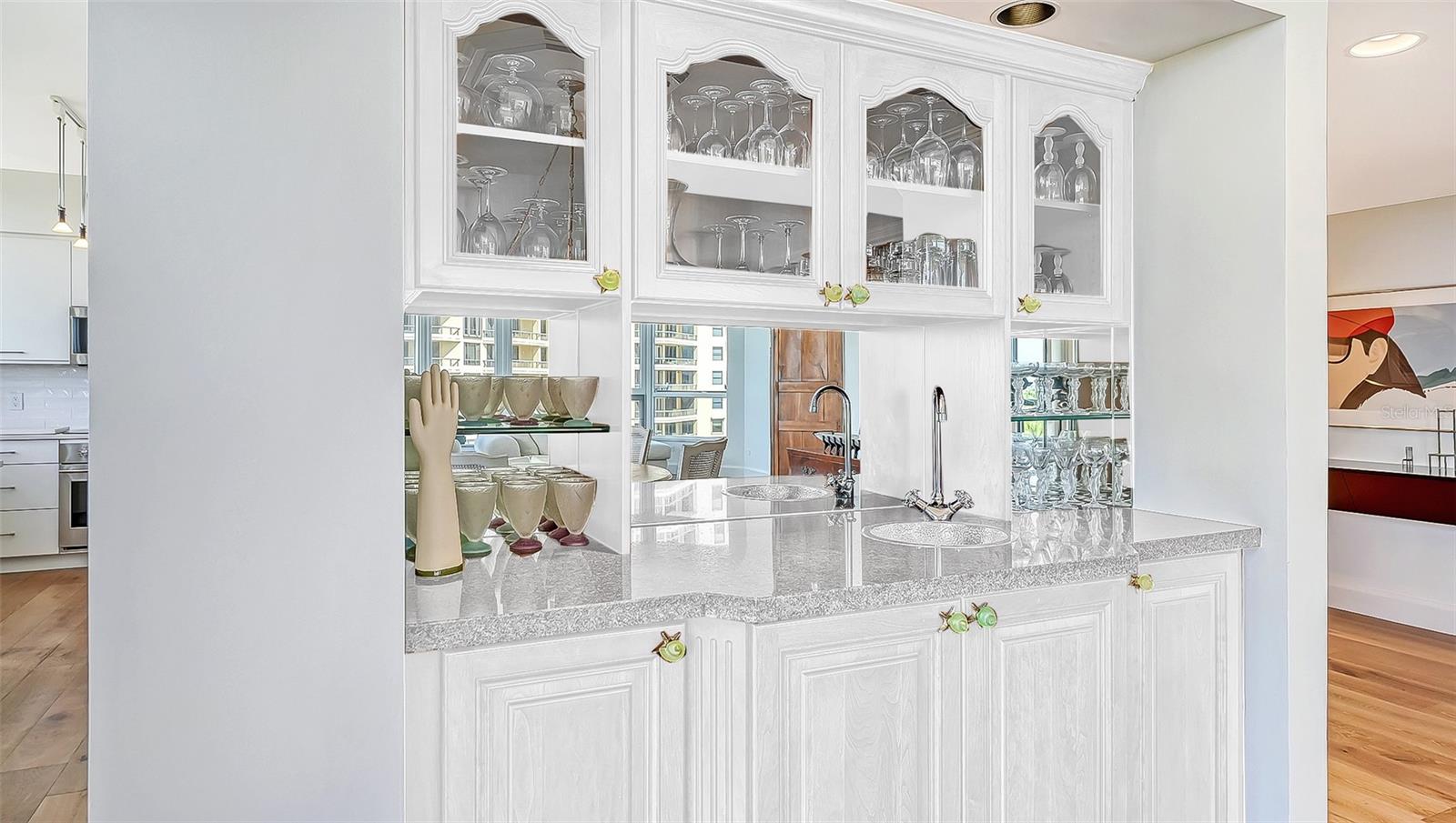 1211 GULF OF MEXICO DR #301