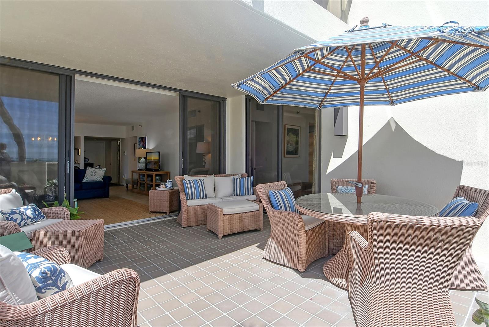 1932 HARBOURSIDE DR #217