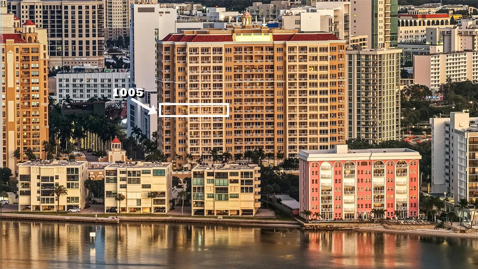 35 WATERGATE DR #1005