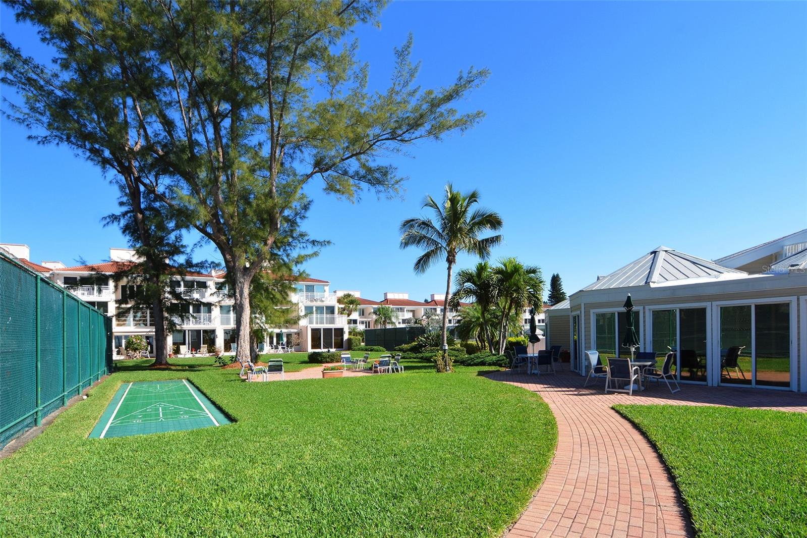 5055 GULF OF MEXICO DR #411