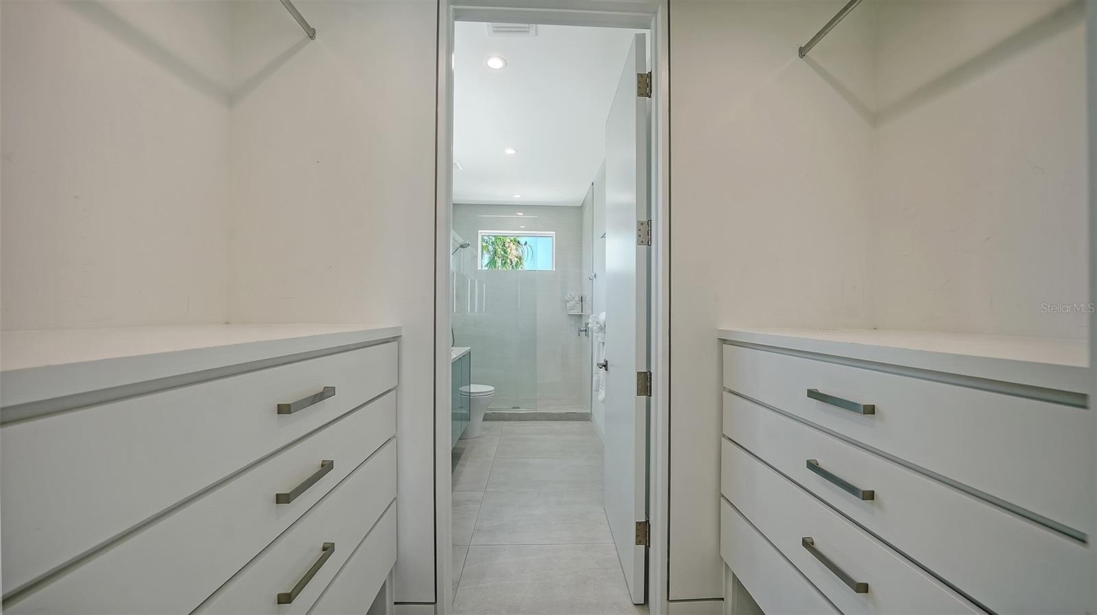 6381 GULF OF MEXICO DR