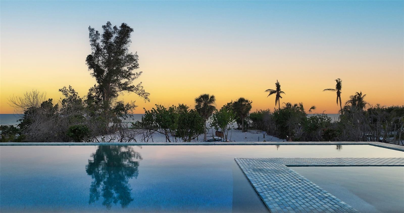 6381 GULF OF MEXICO DR