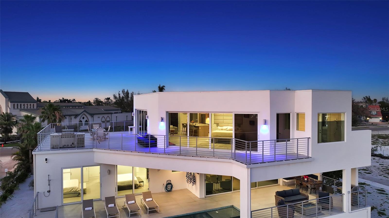 6381 GULF OF MEXICO DR