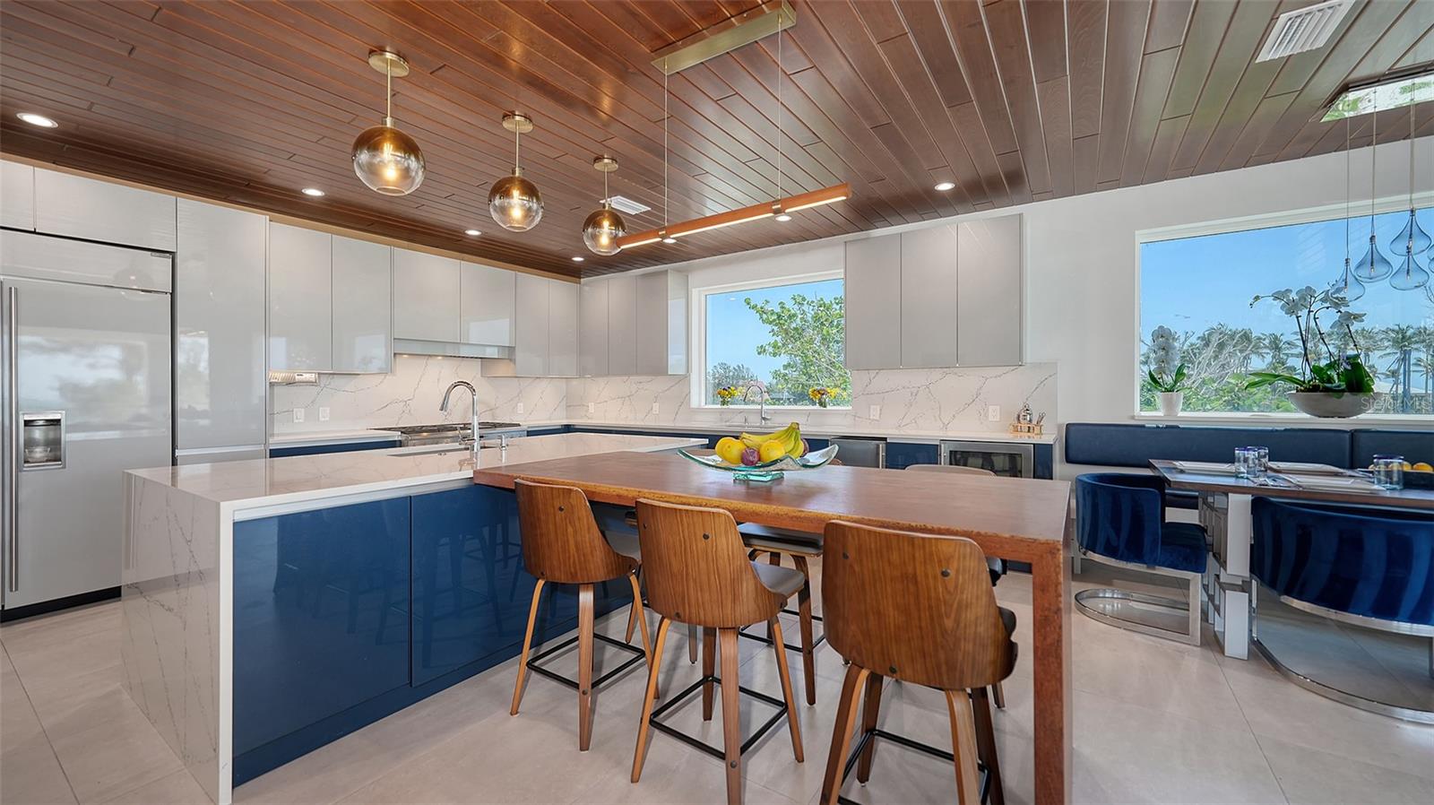 6381 GULF OF MEXICO DR