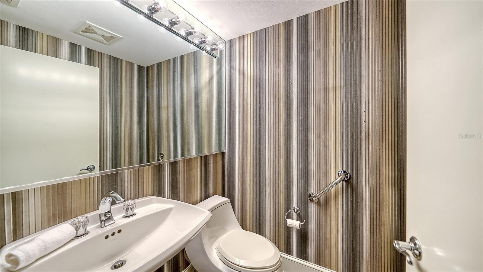 3030 GRAND BAY BLVD #323