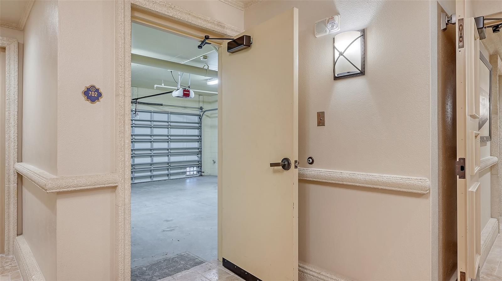 464 GOLDEN GATE PT #702