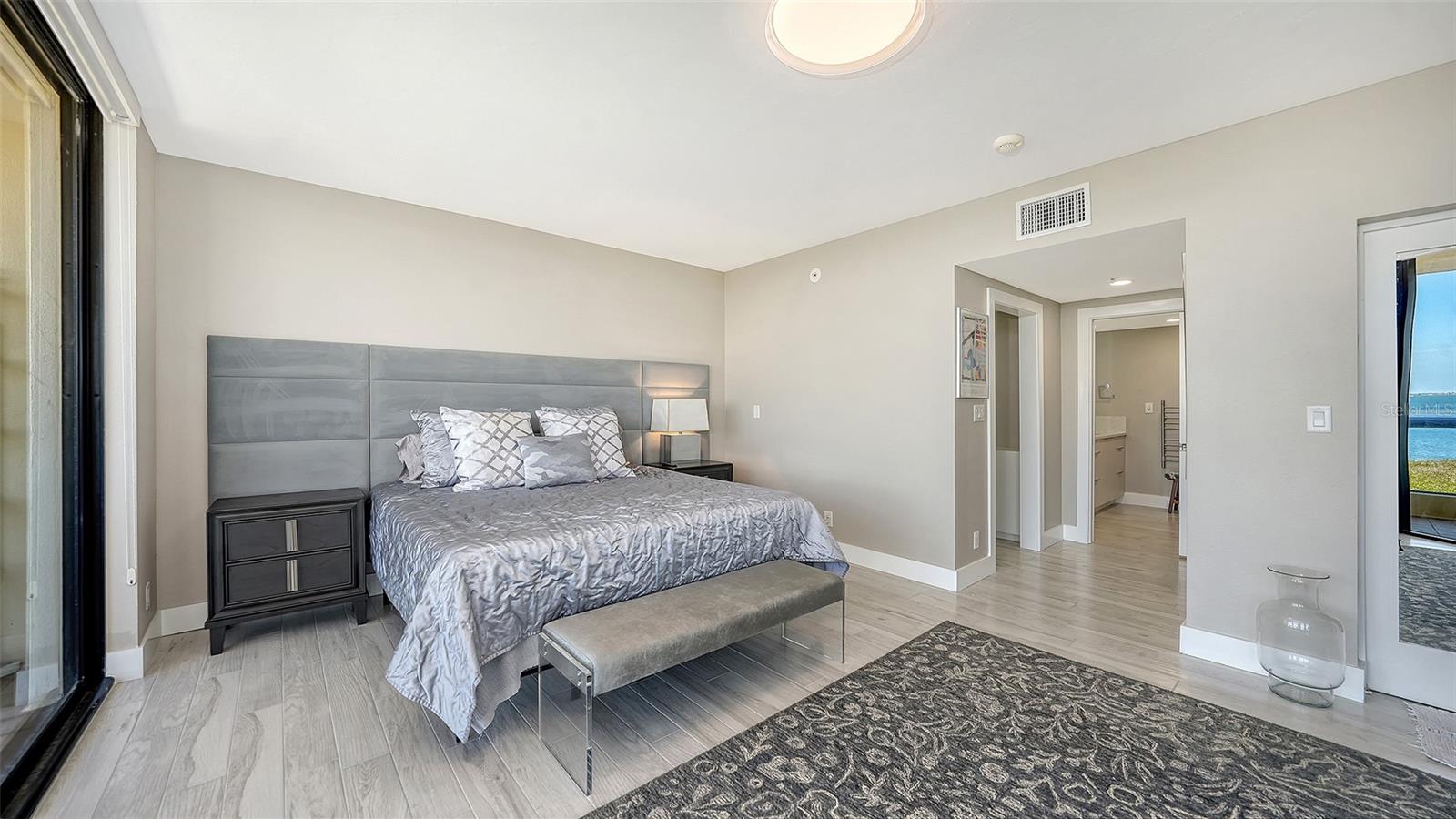 2120 HARBOURSIDE DR #623