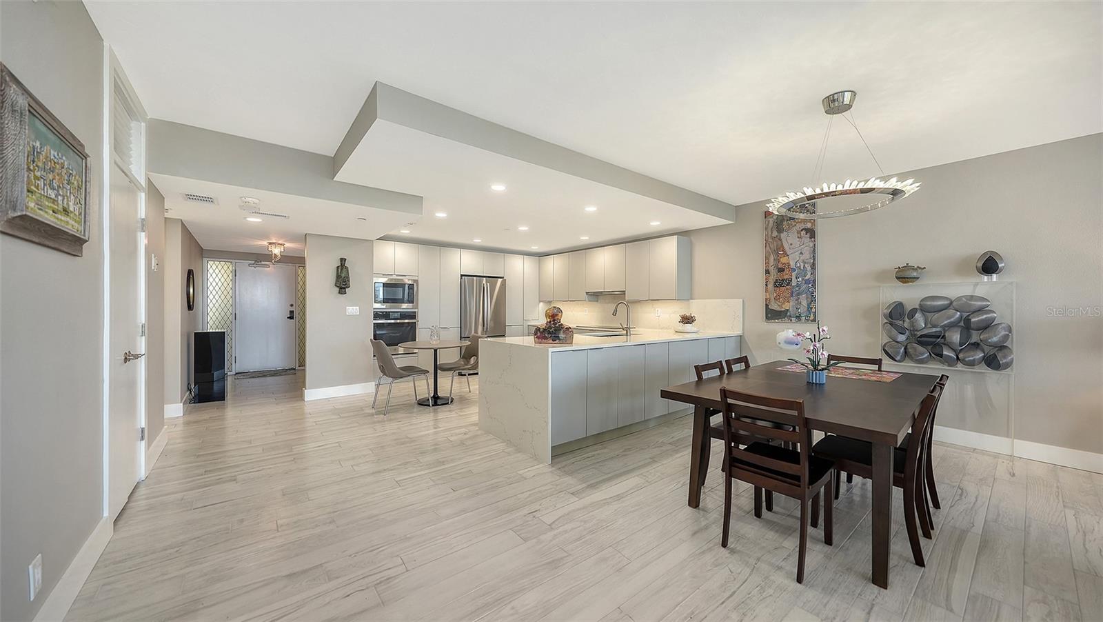 2120 HARBOURSIDE DR #623