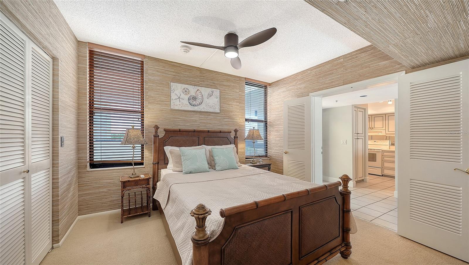 1932 HARBOURSIDE DR #242