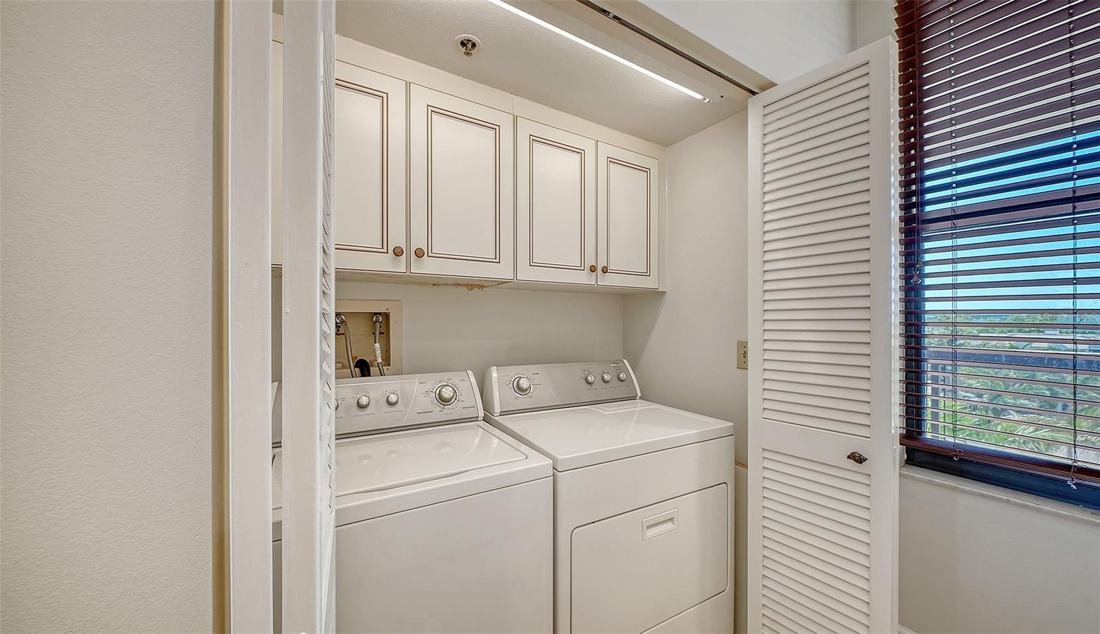 1932 HARBOURSIDE DR #242