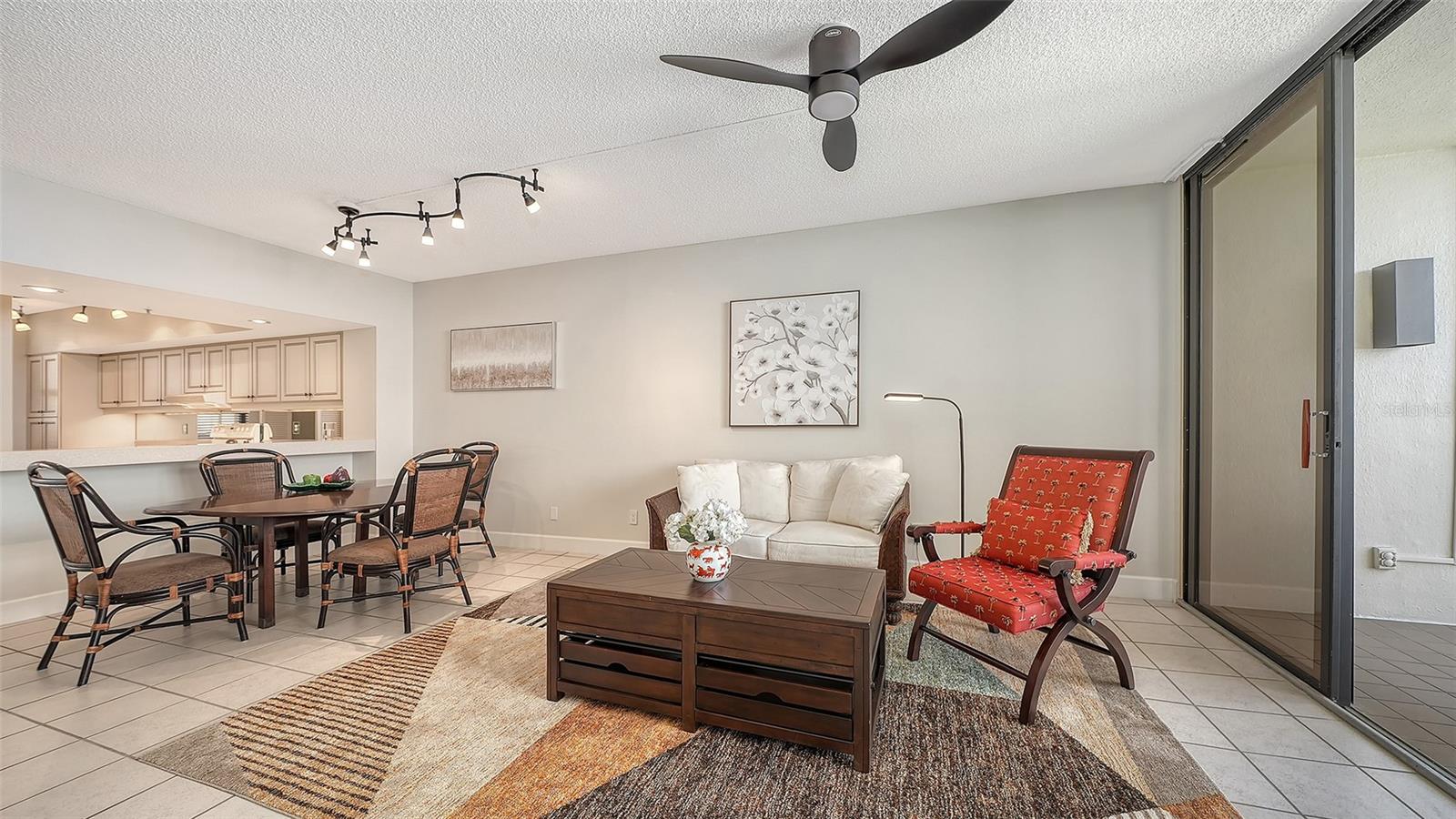 1932 HARBOURSIDE DR #242