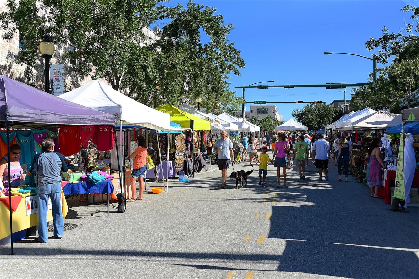 111 S PINEAPPLE AVE #1013