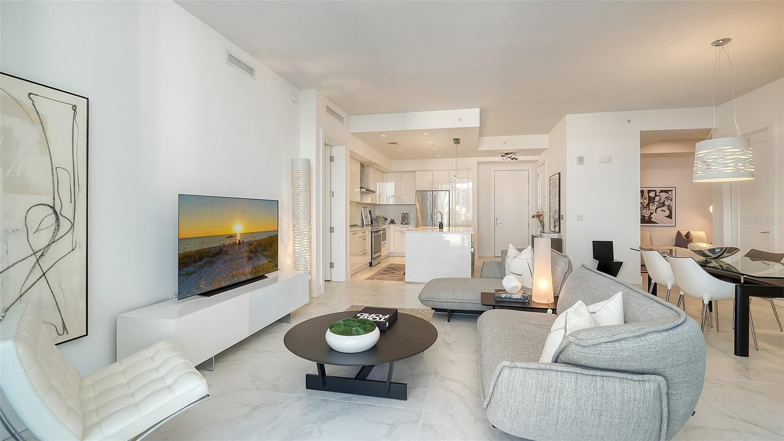 111 S PINEAPPLE AVE #1013