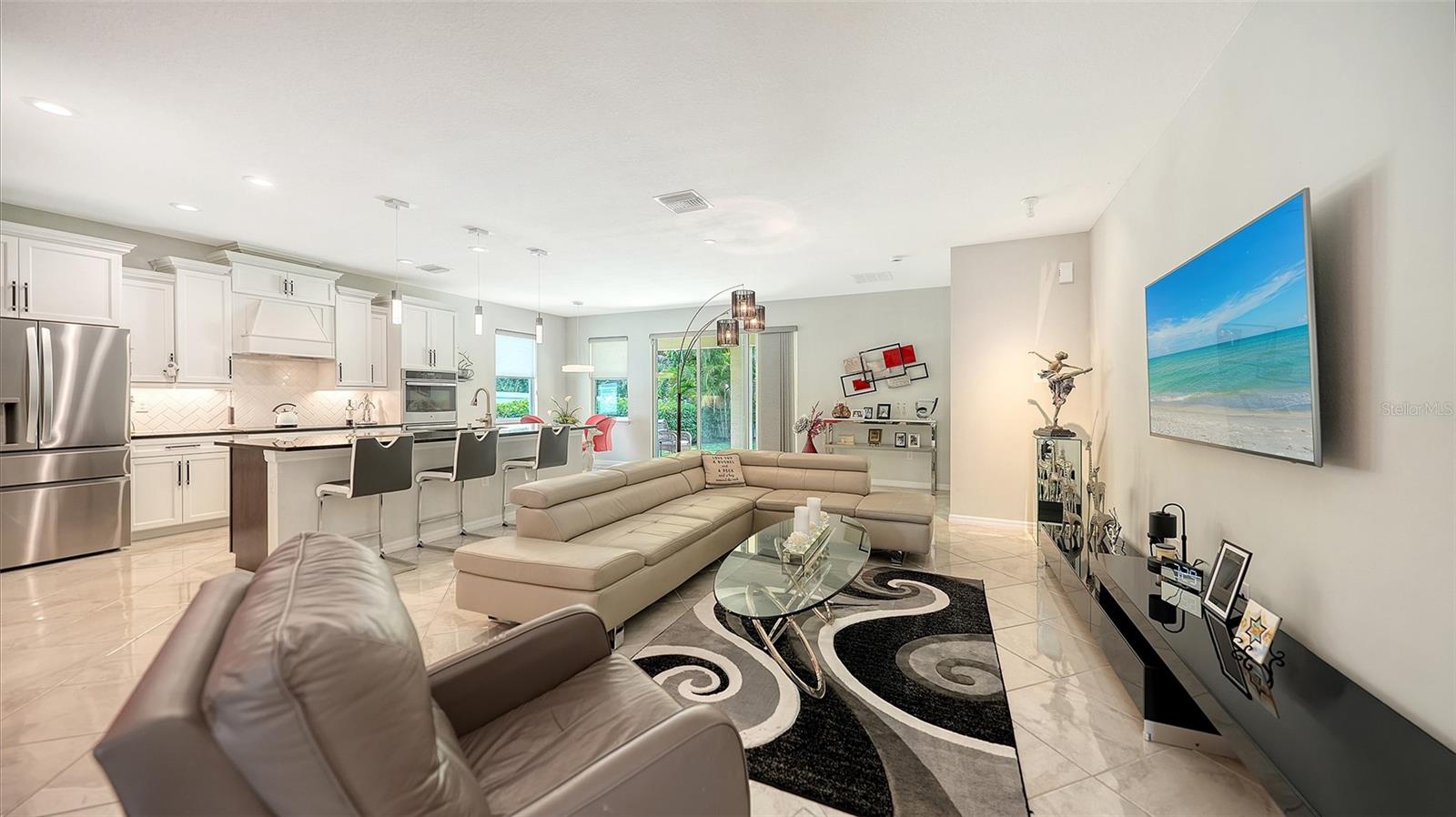 2858 ORIOLE DR