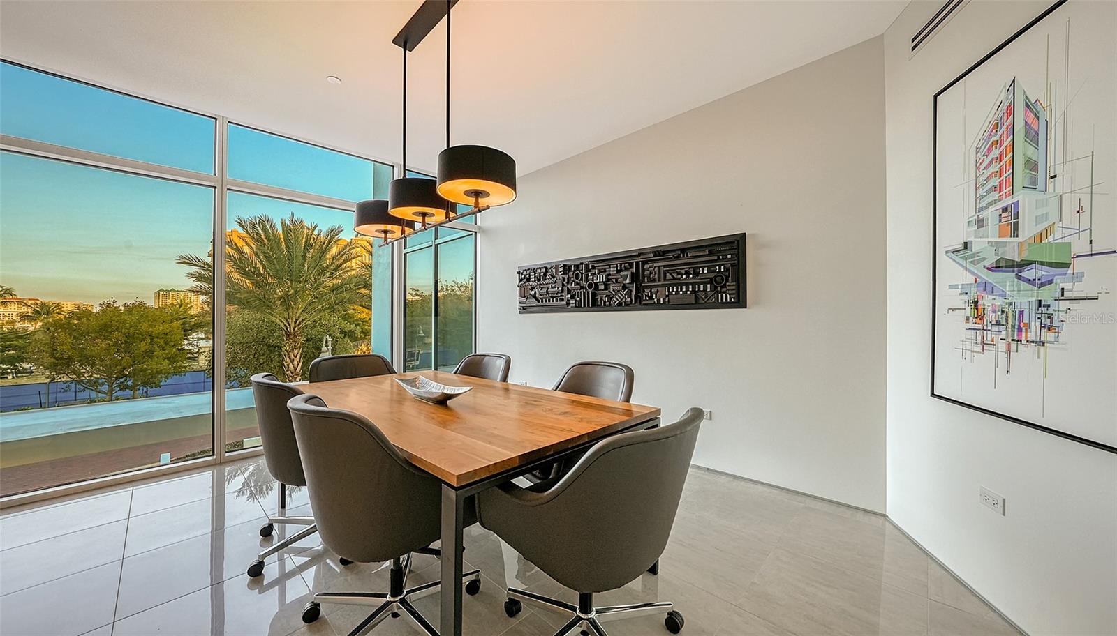 280 GOLDEN GATE PT #600