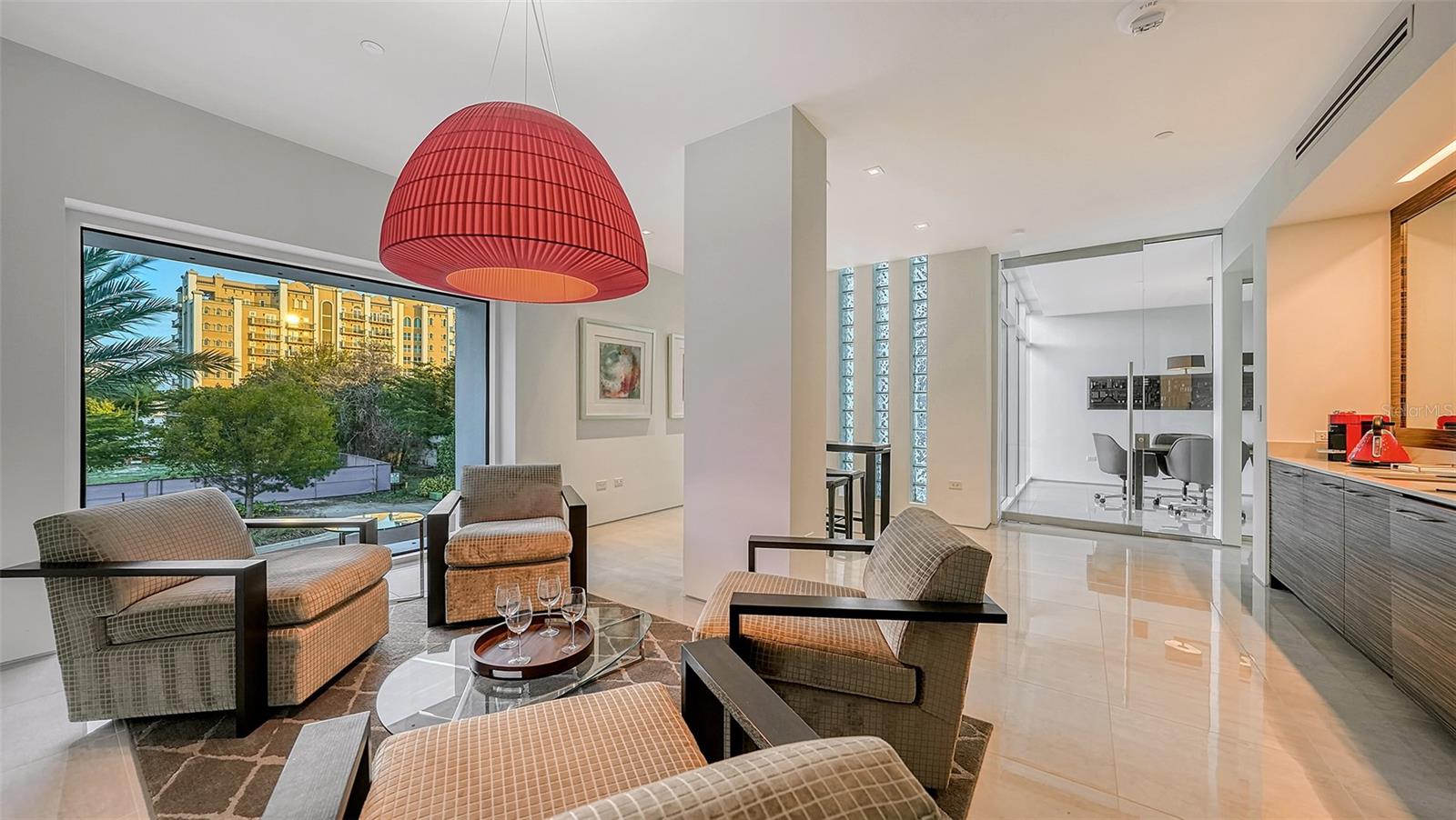280 GOLDEN GATE PT #600