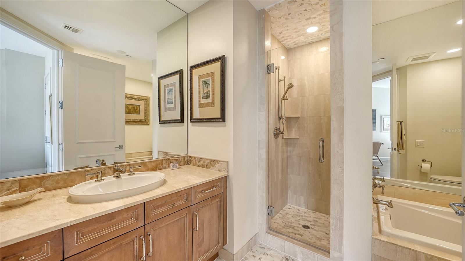 1241 GULF OF MEXICO DR #803