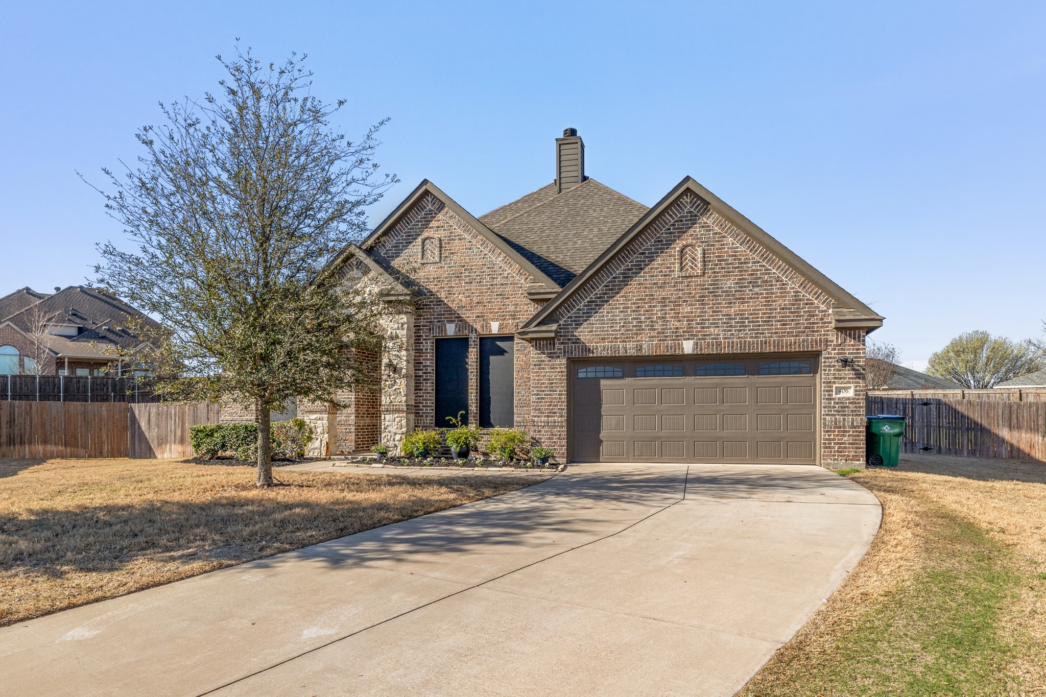 406 Sunset Court