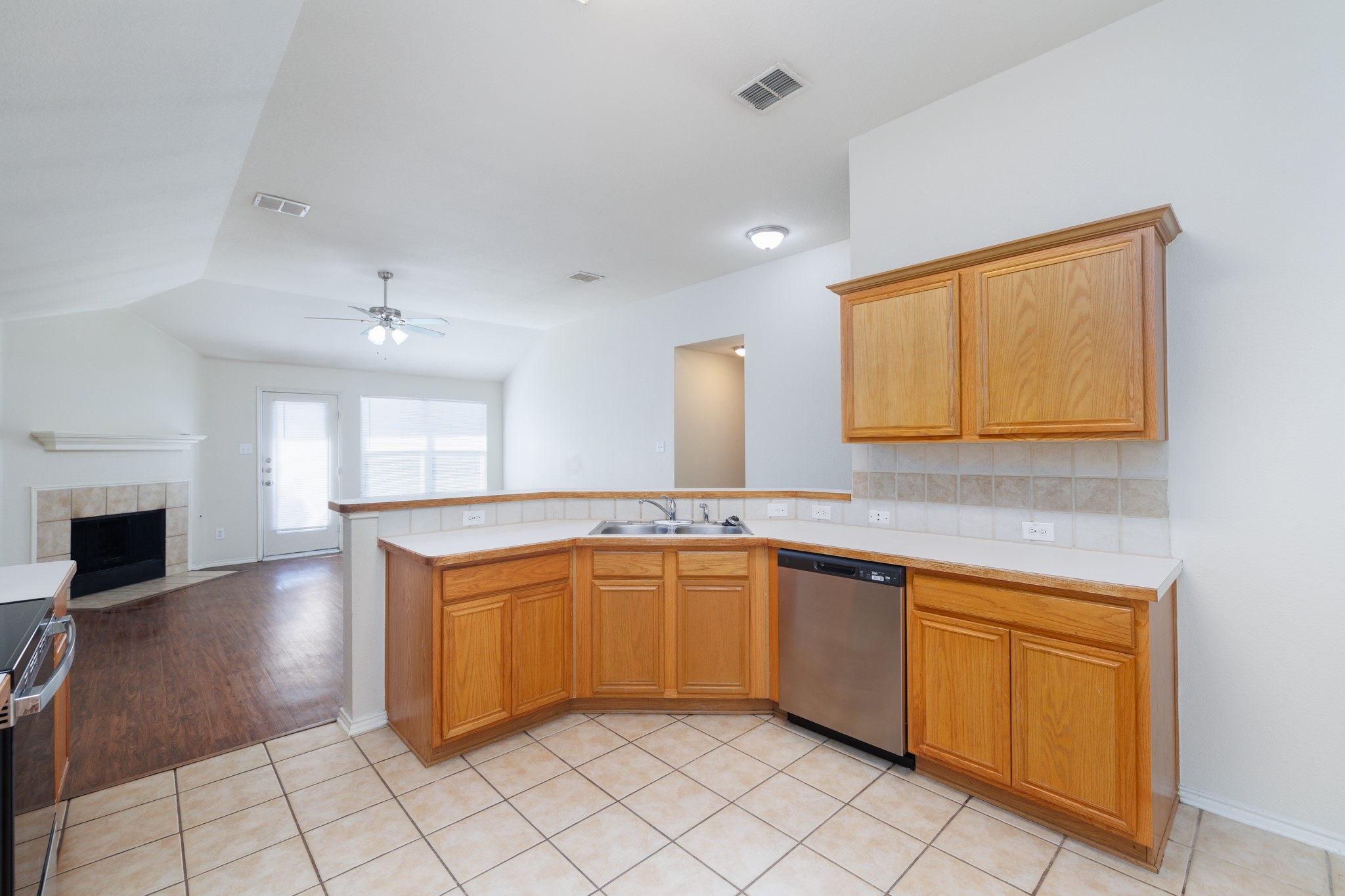 1500 Wind Dancer Trail
