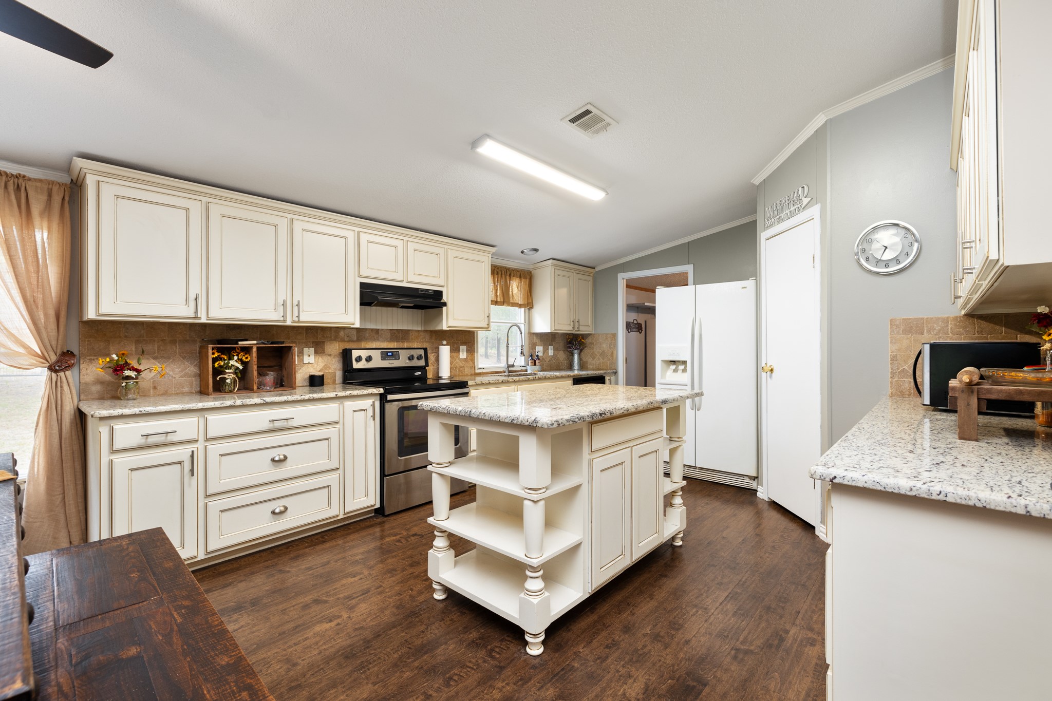 1635 County Road 4781